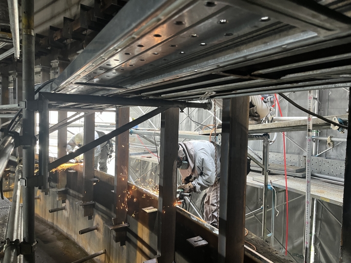 7,800KLタンク側板更新工事 | 補修工事